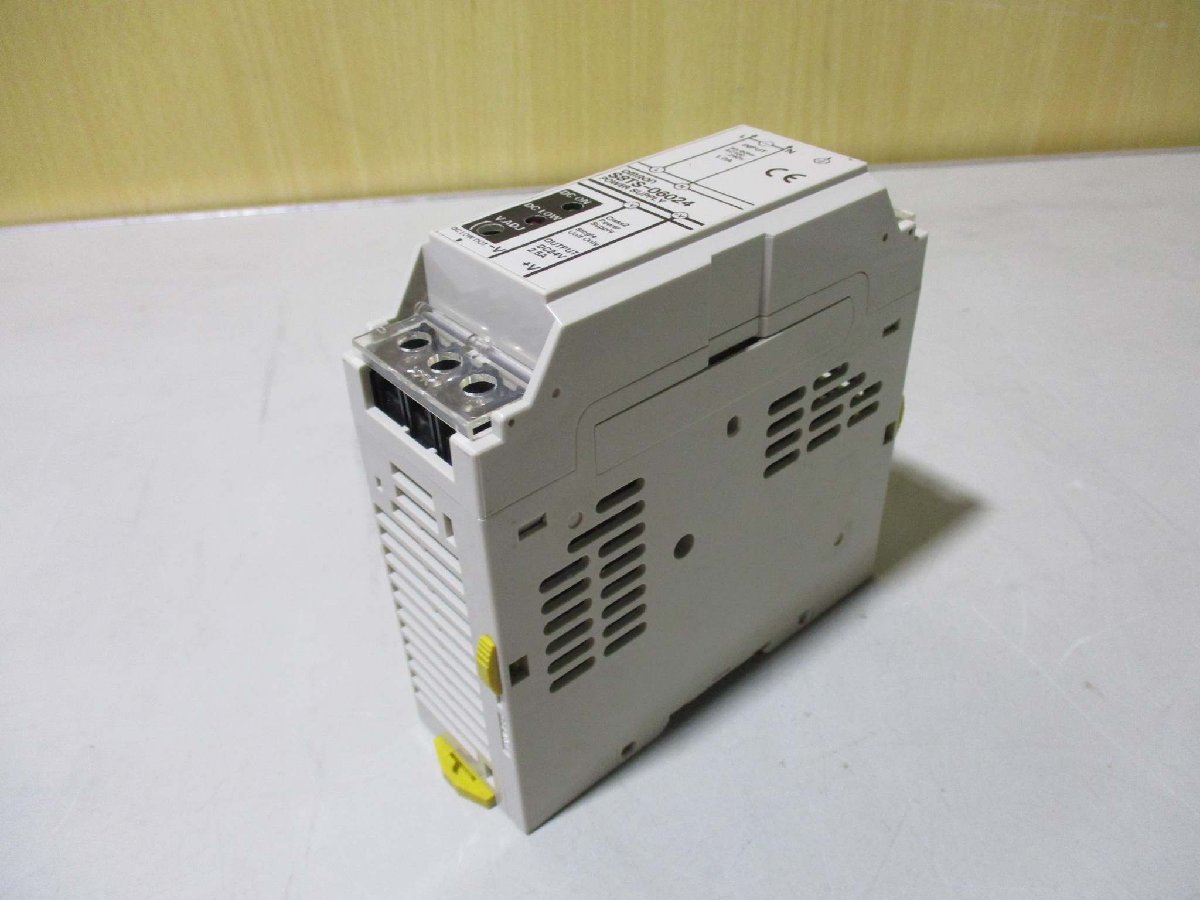 中古 OMRON POWER SUPPLY S8TS-06024 パワーサプライ(R50529CADB078)_画像1