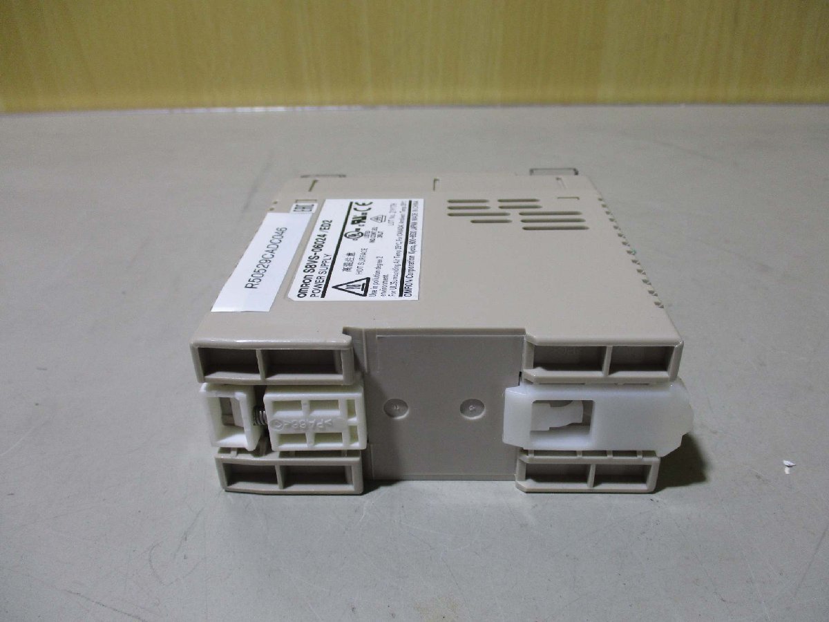 中古 OMRON POWER SUPPLY S8VS-06024/ED2 パワーサプライ(R50529CADC046)_画像5