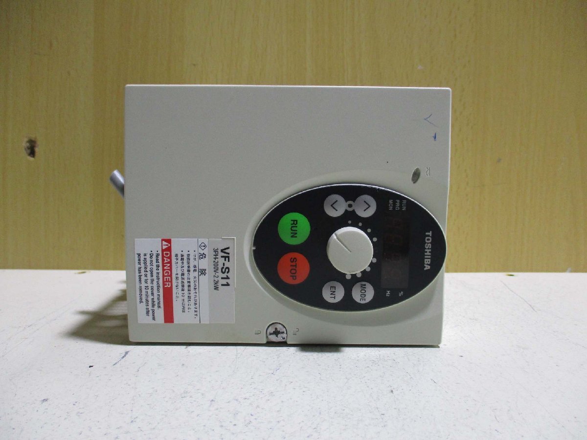 中古 TOSHIBA VFS11-2022PM-AN(2) 2.2kW-4,2kVA-3HP 中古 TOSHIBA VFS11-2022PM-AN(2) 2.2kW-4,2kVA-3HP