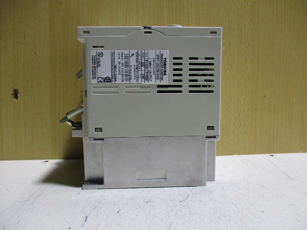 中古 TOSHIBA VFS11-2022PM-AN(2) 2.2kW-4,2kVA-3HP 中古 TOSHIBA VFS11-2022PM-AN(2) 2.2kW-4,2kVA-3HP