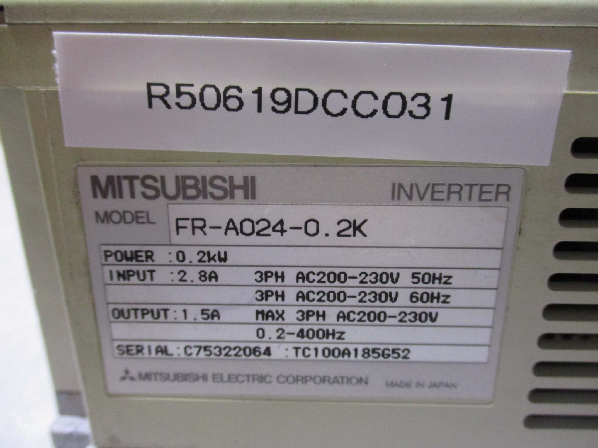 中古 MITSUBISHI インバータ FR-A024-0.2K 0.2kw 5.2A/3A(R50619DCC031)_画像2