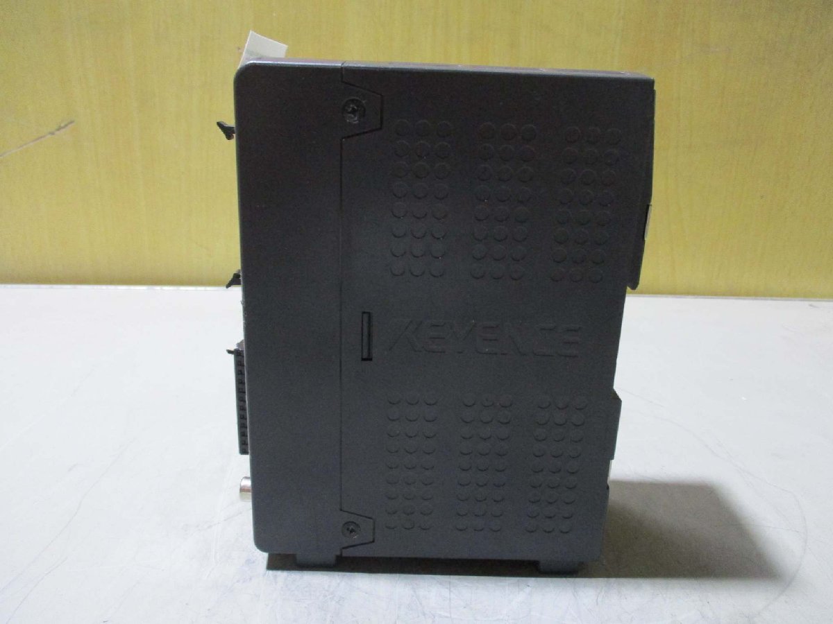 中古 KEYENCE CV-2000 デジタル画像センサアンプ(R50623APB037)_画像3