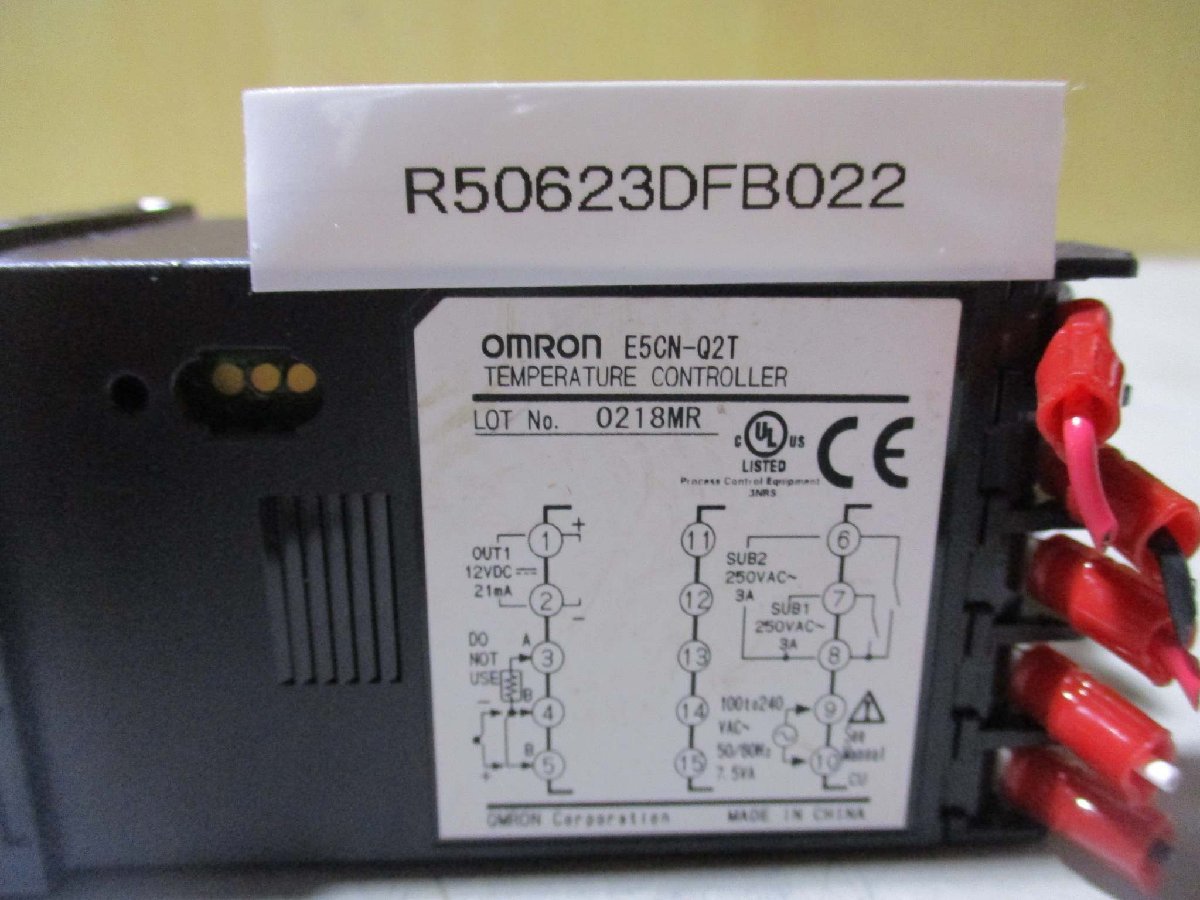 中古 OMRON TEMPERATURE CONTROLLER E5CN-Q2T デジタル調節計 3個(R50623DFB022)_画像2