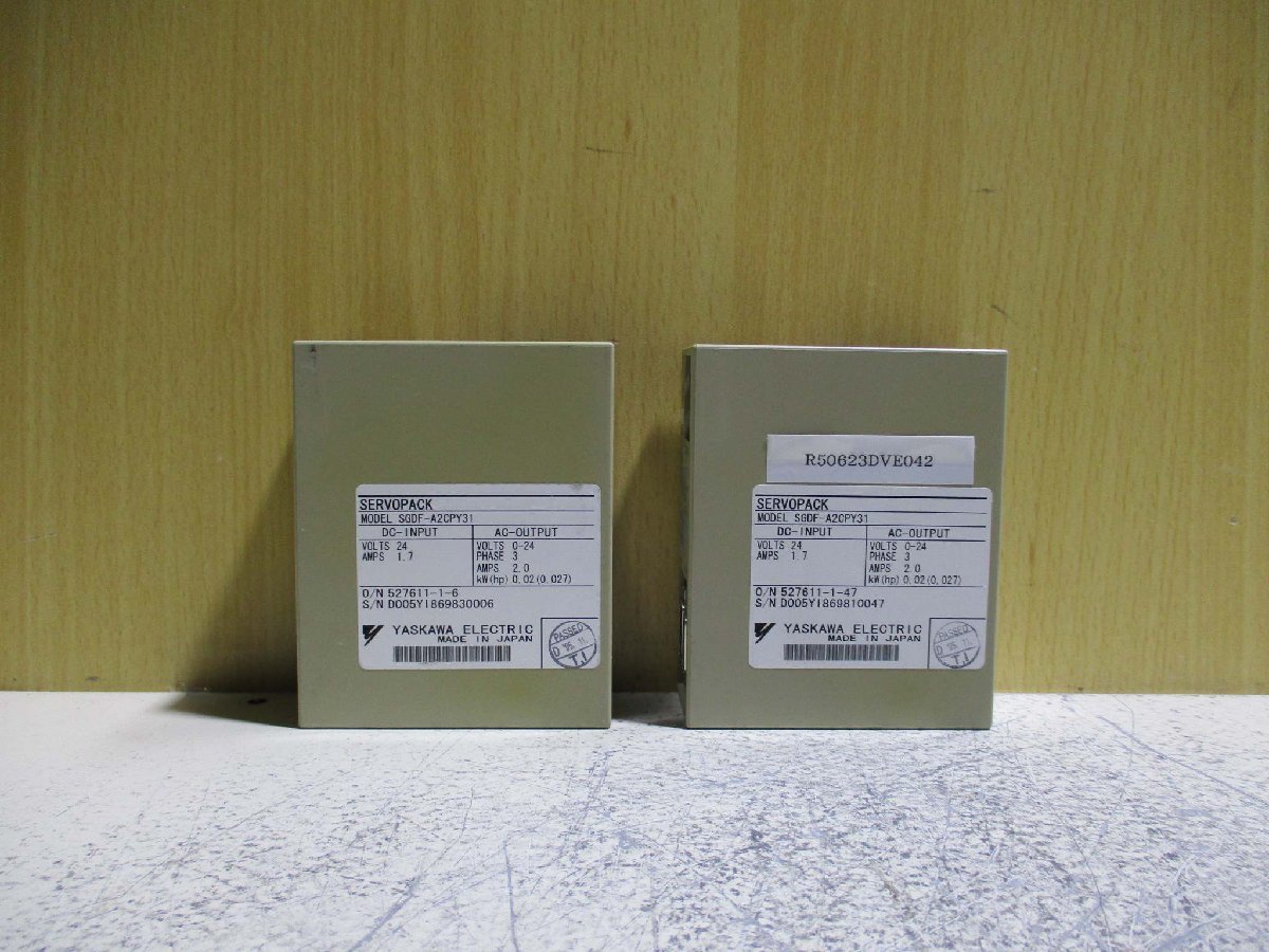 中古 YASKAWA SERVO PACK SGDF-A2CPY31 2セット(R50623DVE042)_画像1