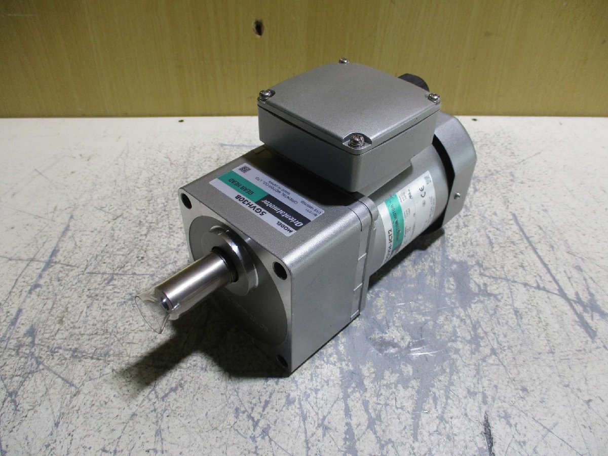 中古 ORIENTAL MOTOR 5IK60GVH-JCT2 5GVH30B インダクションモーター(R50626GEB040)