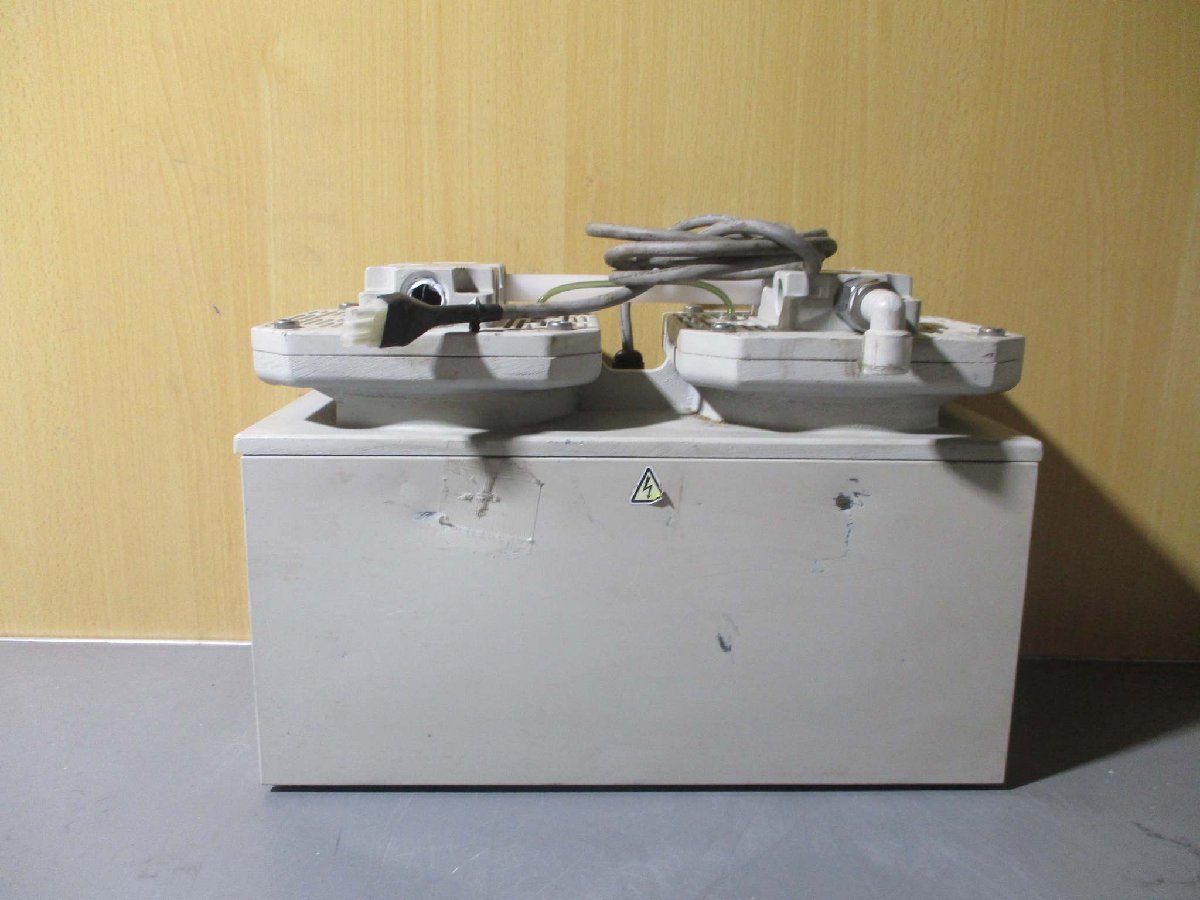 中古 ULVAC DA-121D-M ダイアフラム型ドライ真空ポンプ 50 60Hz 中古 ULVAC DA-121D-M ダイアフラム型ドライ真空ポンプ 50 60Hz