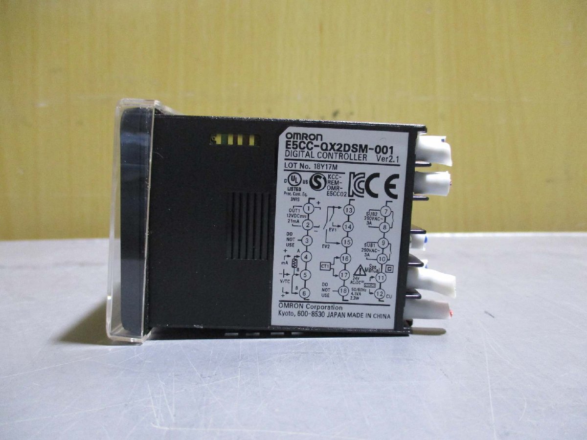 中古 OMRON DIGITAL CONTROLLER E5CC-QX2DSM-001 2個(R50718DLD028)_画像2