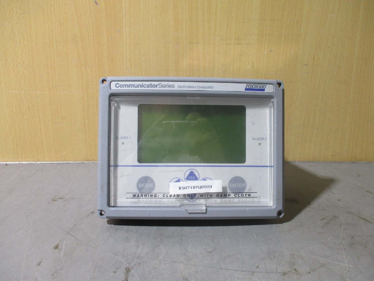 中古 FOXBORO Communicator Series 875EC-J1F-A 無電極式導電率・薬液濃度モニター(R50719FQD020)