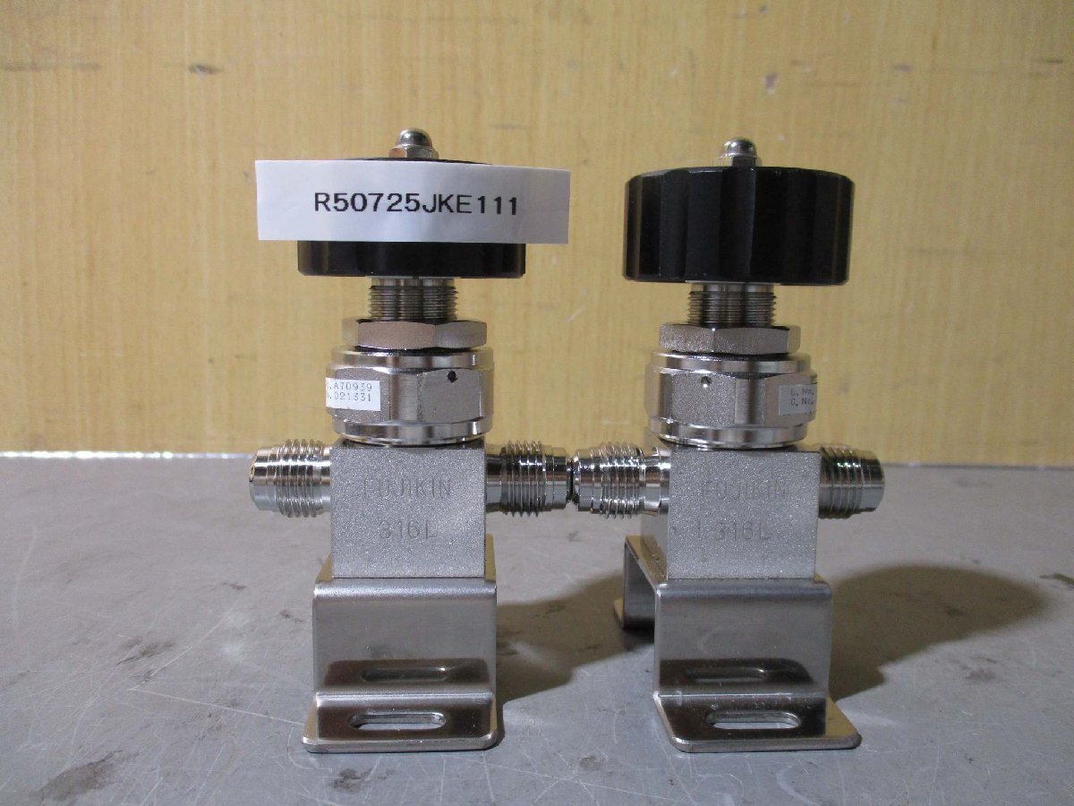アルミ板 6x1100x305 (厚x幅x長さ㍉) 保護シート付 工具、DIY用品 アルミ板 6x1100x305 (厚x幅x長さ㍉) 保護シート付 工具、DIY用品