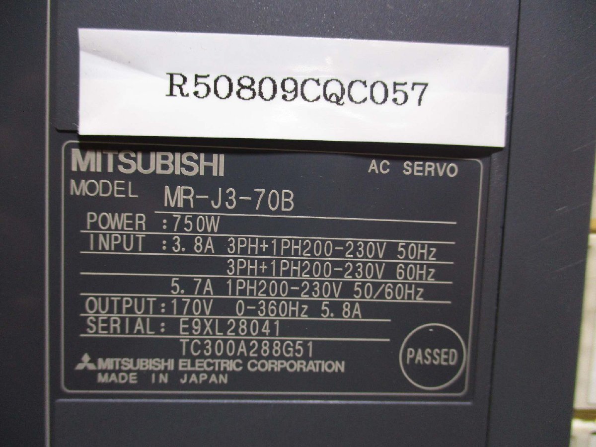 中古 MITSUBISHI AC SERVO MR-J3-70B ACサーボアンプ 750W(R50809CQC057)_画像2