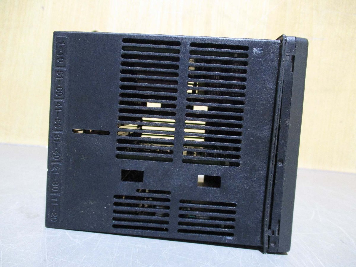 中古 YOKOGAWA CONTROLLER UT550 デジタル指示調節計 100-240VAC(R50824CDB002)_画像5