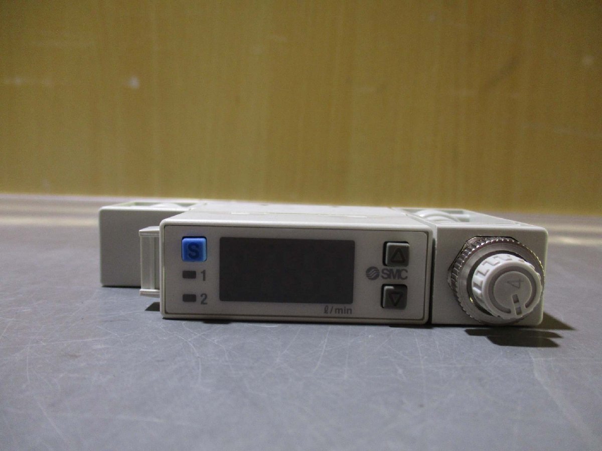 新古 SMC PFM711S-C6L-A-M-V 2色表示式デジタルフロースイッチ ＜2個セット＞(R50821ELD009)_画像6
