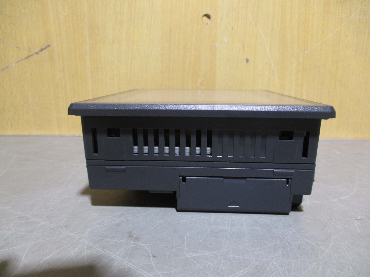 中古 KEYENCE TOUCH PANEL DISPLAY VT3-Q5S 通電OK(R50819FPD038) 中古 KEYENCE TOUCH PANEL DISPLAY VT3-Q5S 通電OK(R50819FPD038)