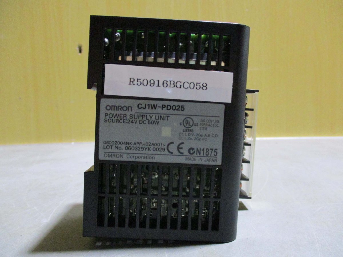 中古 OMRON POWER SUPPLY UNIT CJ1W-PD025(R50916BGC058)_画像1