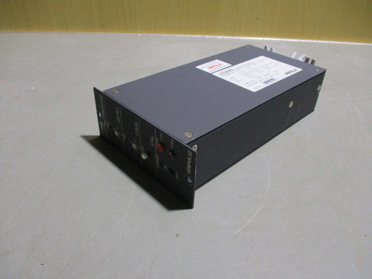 中古 UNIPULSE LOAD-CELL CONVERTER LC-240 低ドリフト・低ノイズロードセルコンバータ(R50916CEE025)_画像1