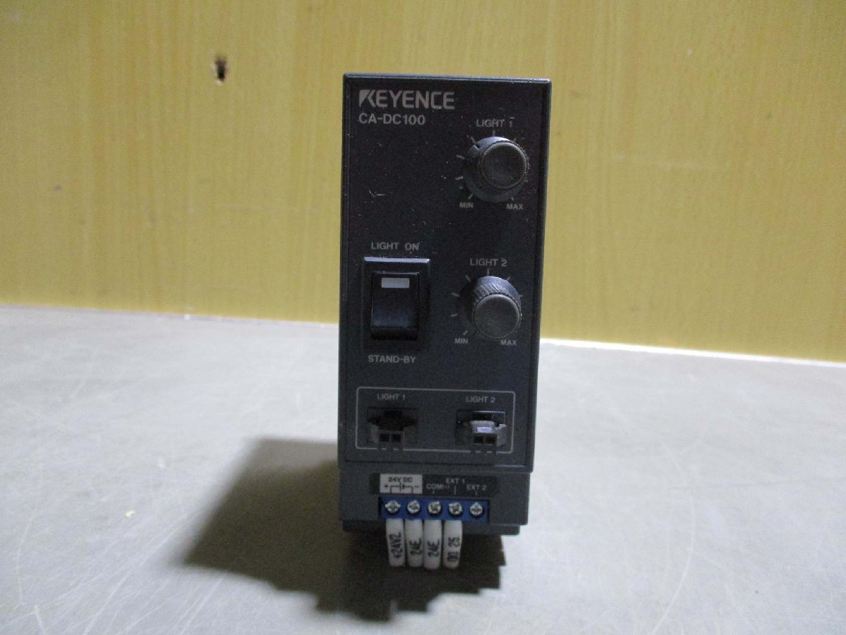 中古 KEYENCE CA-DC100 デジタル画像センサ(R50918ARE017)_画像1