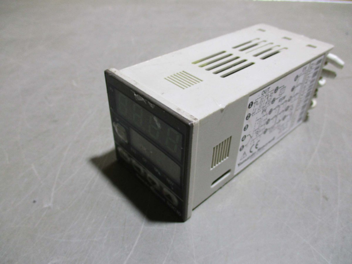 中古 YAMATAKE DIGITAL CONTROLLER SDC10 C10T6DTA0100 デジタル指示調節計 (R50922CDC005)