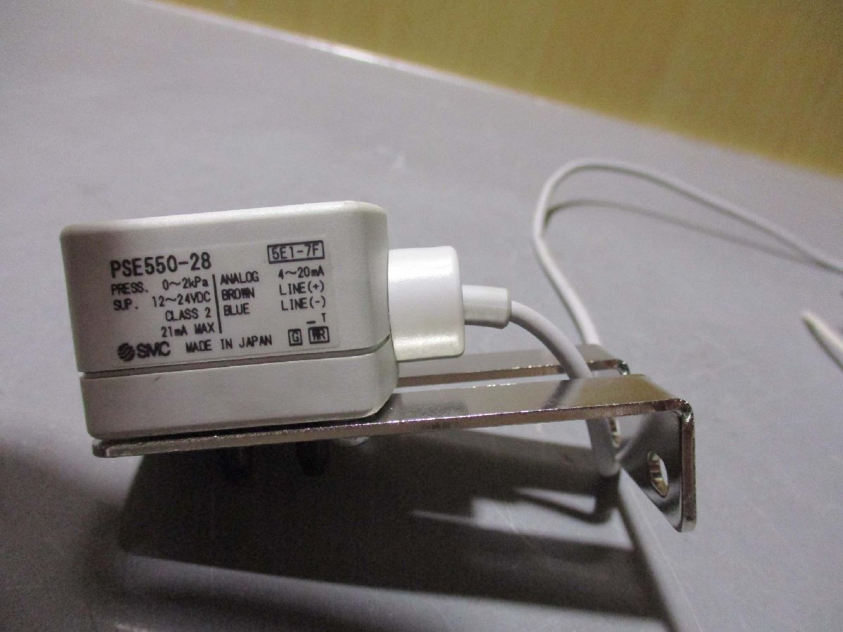 中古MISUMI ECON-GUARD /TSMC PSE550-28 デジタル圧力センサコントローラ 12-24VDC(R50929AEB085)_画像5