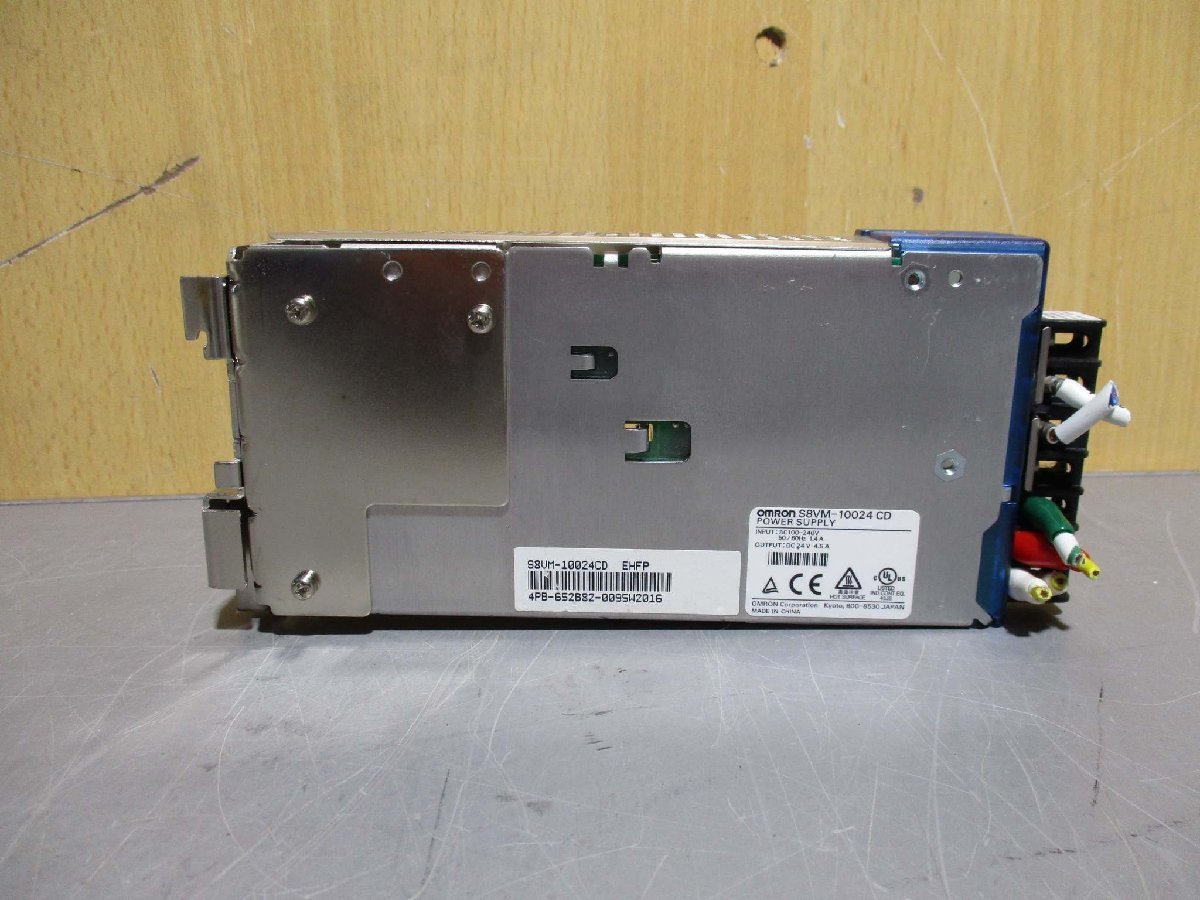 中古 OMRON POWER SUPPLY S8VM-10024CD AC100-240V 1.4A DC 24V 4.5A (R51002CBF029)_画像5