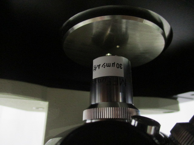 中古 中央精機 オートフォーカス顕微鏡部品 マイクロスキャニングステージ(AAMR41011B002)_画像3