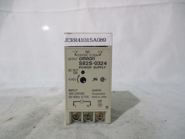 中古 OMRON S82S-0324 POWER SUPPLY パワーサプライ 24V 0.13A(JCRR41015A089)_画像1