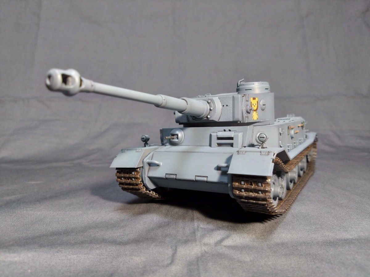  Girls&Panzer Porsche Tiger 1/35 pra kit. final product 