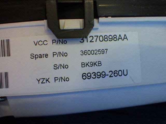 H22年 ボルボ V70 DBA-BB5254W スピードメーター B5254 84969km 31270898AA 36002597 BB[ZNo:05005922]_画像3