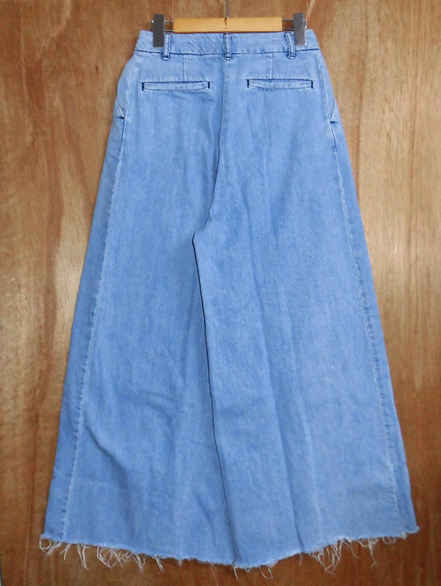 ZARA woman ザラ Premium denim collection ユーズド加工 切りっ ZARA woman ザラ Premium denim collection ユーズド加工 切りっ