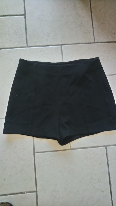 ZARA BACIC L размер чёрный мини длина юбка-брюки шорты / формальный тоже 