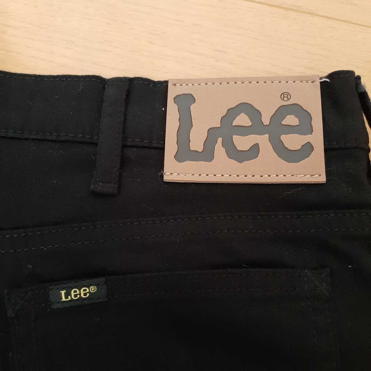 美品 Lee リー　ブーツカットジーンズ 黒 　ブラック　サイズ34　LM4901　送料無料　匿名配送 メンズ_画像3