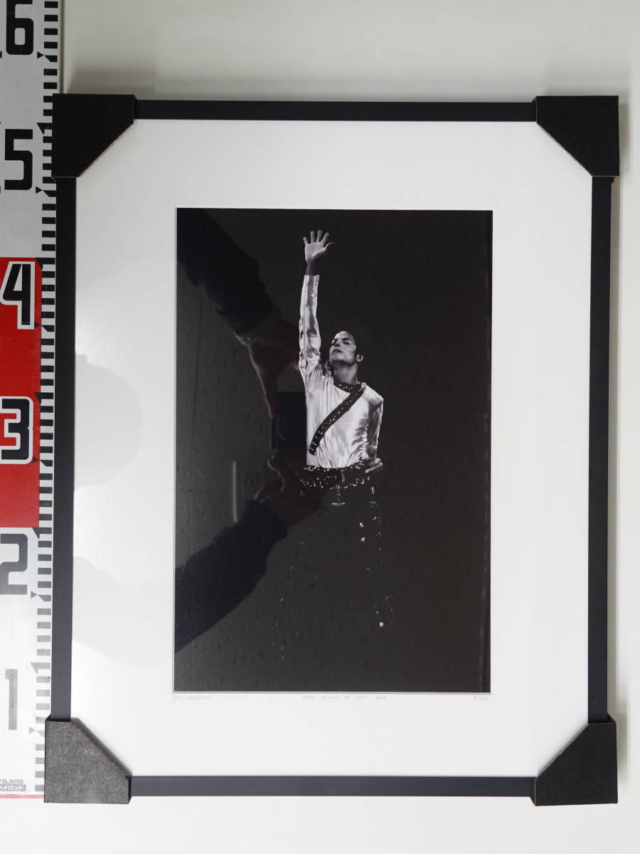 7276The King of the Pop マイケル・ジャクソン アート写真 額装フレーム付