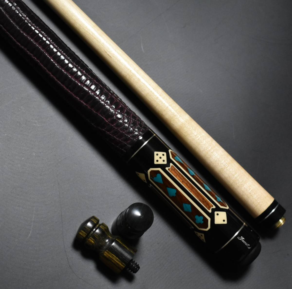 ★Jacoby custom cue★Gambler★ ジャコビー リザード本革 14山 ジョイントプロテクター付属の画像4