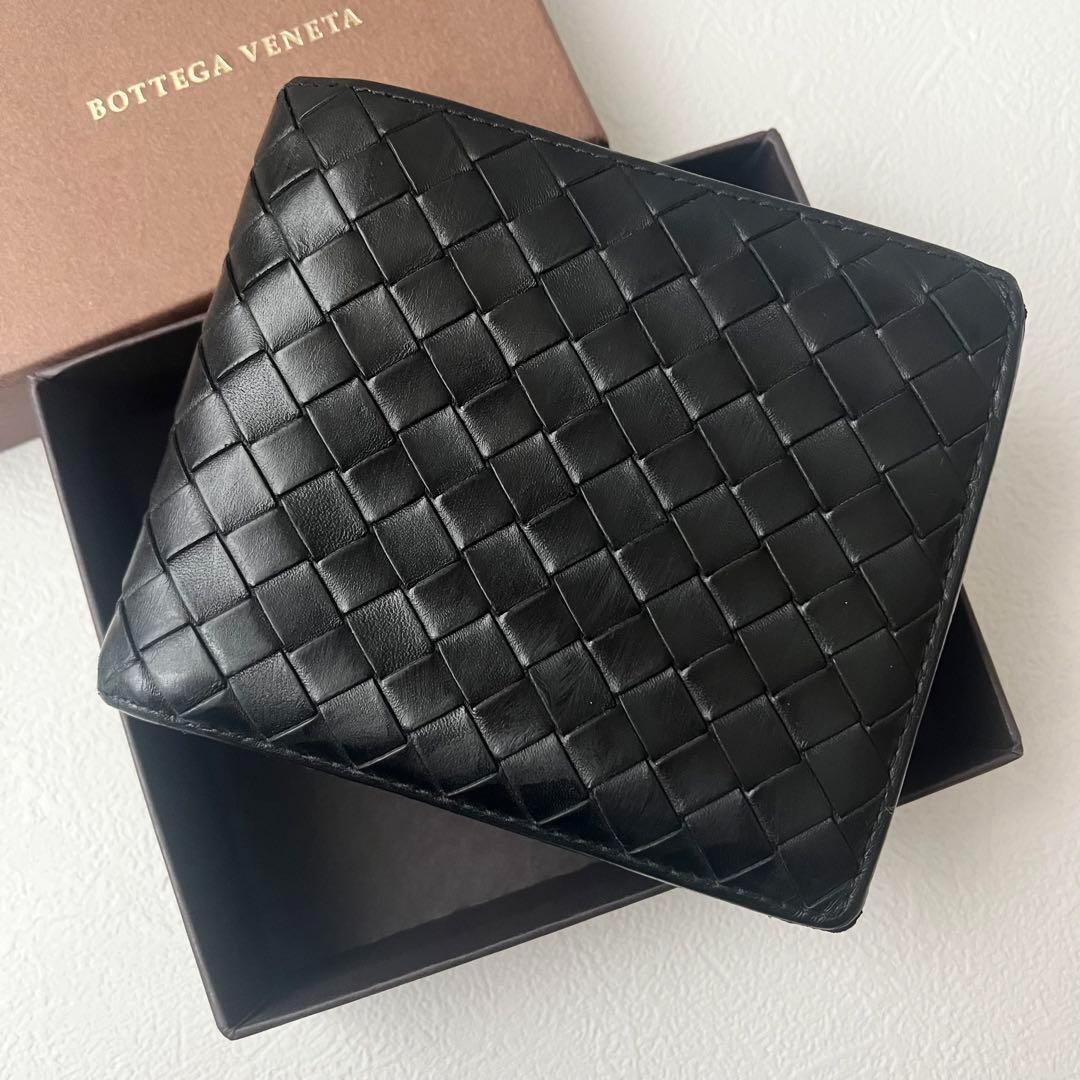 【希少/極美品】 BOTTEGA VENETA ボッテガヴェネタ イントレチャート 二つ折り財布 2つ 編込み レザー 本革 ブラック メンズ