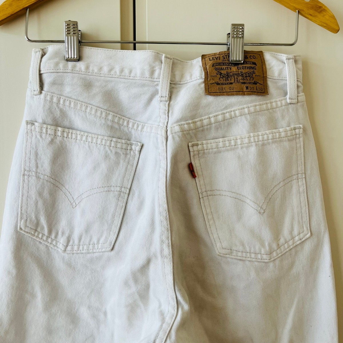 H5976cL 90's Old Levi's 881 02 リーバイス サイズW31 L30 (M位) ホワイトデニムパンツ ジーパン ジーンズ 白 メンズ 古着 ヴィンテージ_画像4