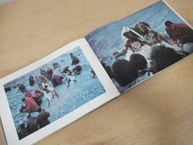 ◇K7152 洋書「ヒマラヤ巡礼/Himalayan Pilgrimage」エルンスト・ハース 写真集 ネパール/ブータン/ダライ・ラマ/カーラチャクラ/聖域/儀式_画像7