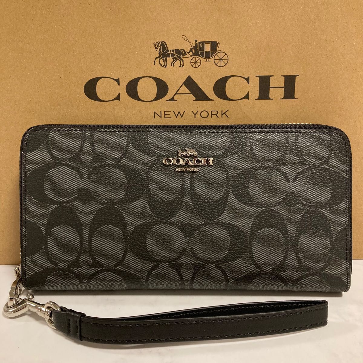 COACH 長財布 ブラック 黒 エナメル加工 シグネチャー Yahoo!フリマ（旧）-