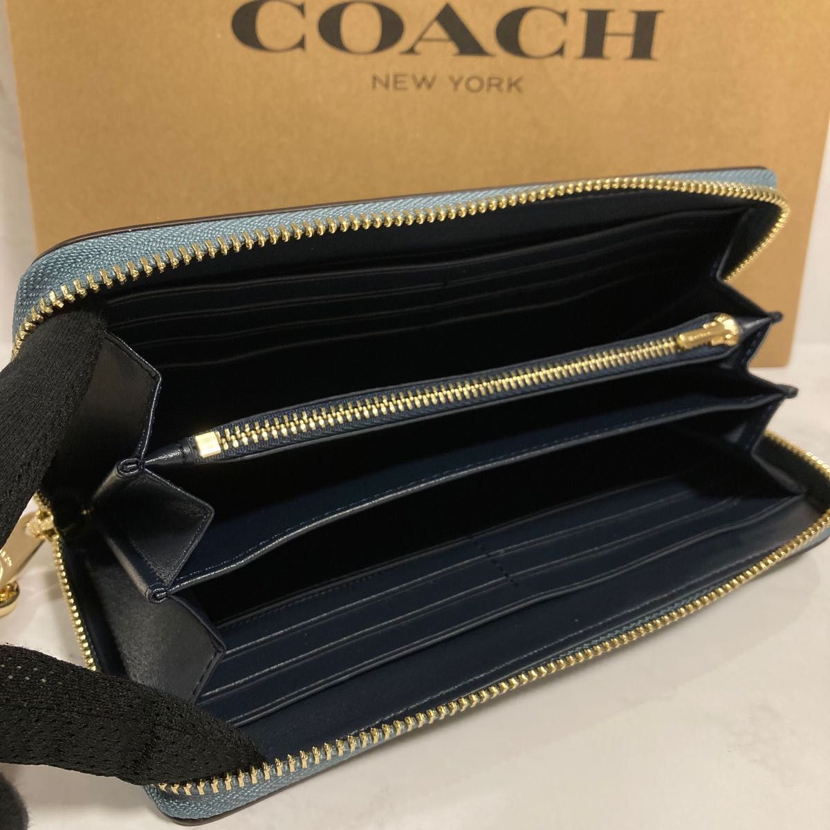 新品 COACH長財布 コーチ 長財布 レディース メンズ フラワー 新品 COACH長財布 コーチ 長財布 レディース メンズ フラワー