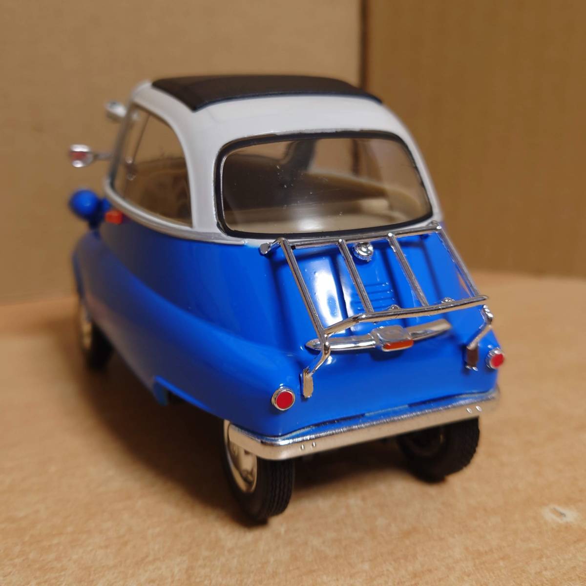 1/18 BMW Ise ta голубой ISETTA WELLY производства литье под давлением производства миникар 