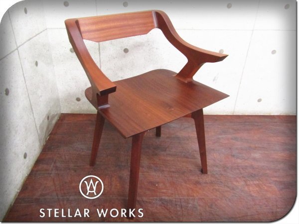 ■新品/未使用品/STELLAR WORKS/高級/FLYMEe/Vito Chair/ヴィートチェア/鄭秀和/サペリ材/イージーチェア/アームチェア/143,000円/ft8543k_画像1