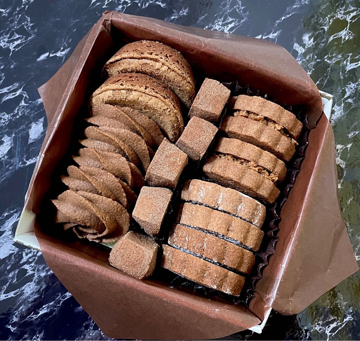 発酵バターのクッキーアソートショコラ　焼き菓子　ビスキュイ　スイーツ