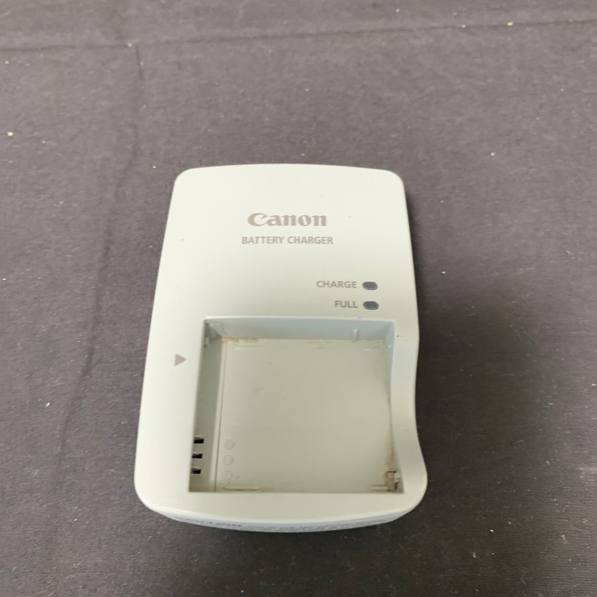 Canon IXY 30S コンパクトデジタルカメラ PC1473 シルバー CANON ZOOM LENS 3.8× IS 4.9-18.6mm バッテリー1個 充電器 付き 動作確認済み _画像9