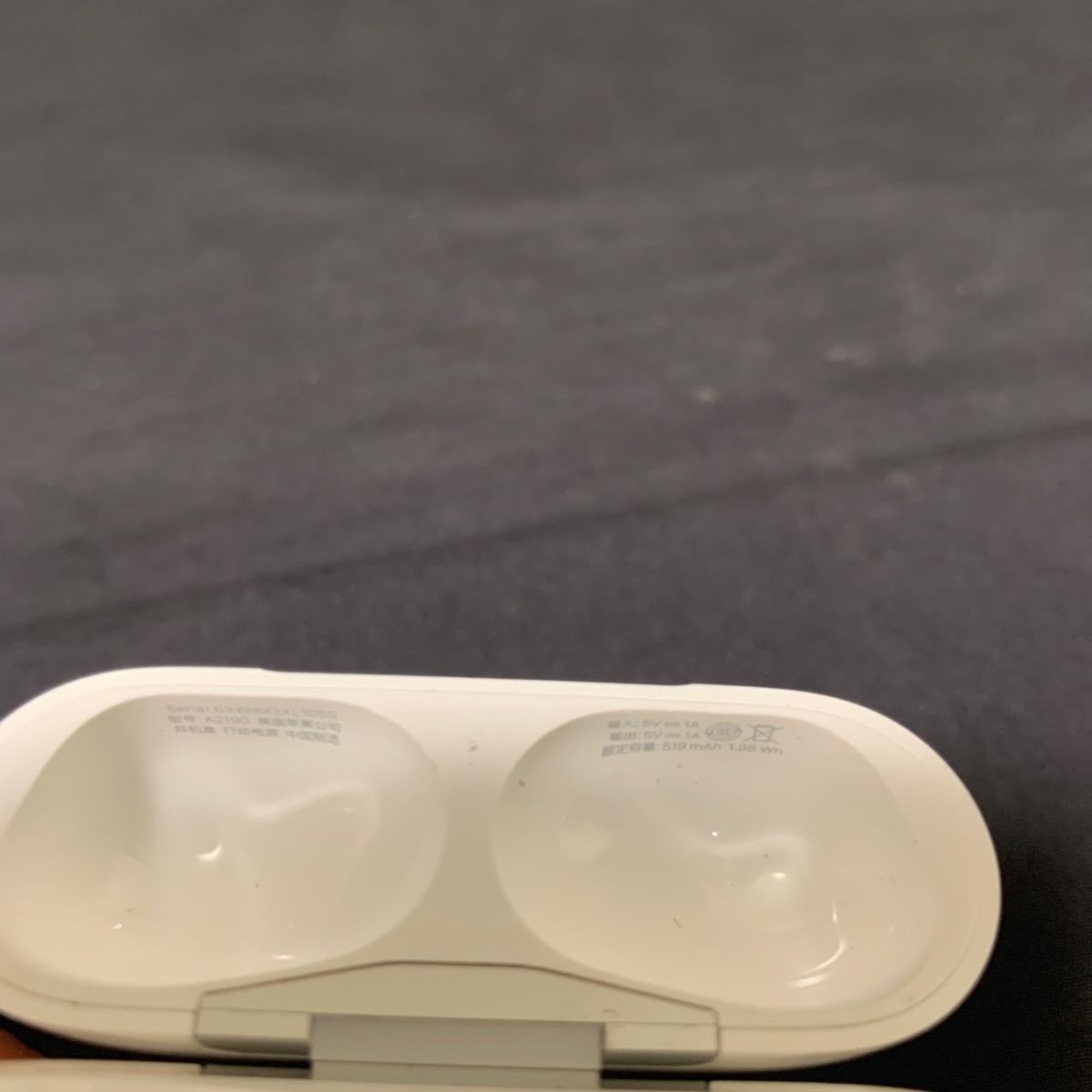 Apple AirPods Pro A2084アップル エアポッズ プロ ワイヤレスイヤホン イヤフォン 音出し確認済み Bluetooth_画像4