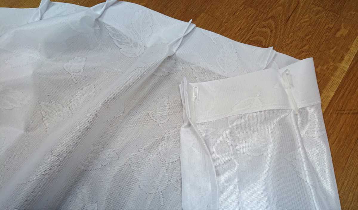 新品 防炎エコミラーレースカーテン １００X１９８cm ２枚組 遮熱 断熱 ホワイト _画像8