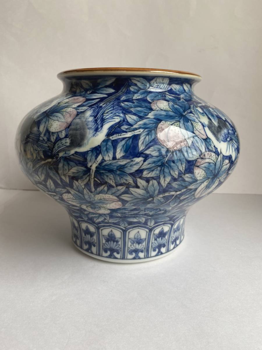 愛陶窯 河本礫亭 染付 花鳥 花瓶 共布 共箱(花器、壷)|売買され 愛陶窯 河本礫亭 染付 花鳥 花瓶 共布 共箱(花器、壷)|売買され