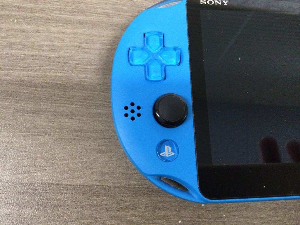 SONY PS Vita PCH-2000 本体＋ソフト4本セット！_画像10