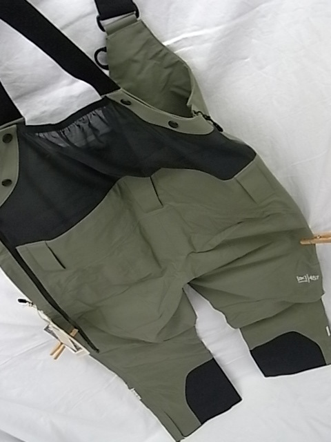 期間限定送料込み!!売り切れ必死!!Japan正規新品24 Burton Men's [ak] Japan Guide GORE-TEX PRO 3L BIB Pant / Wolf / S_画像9