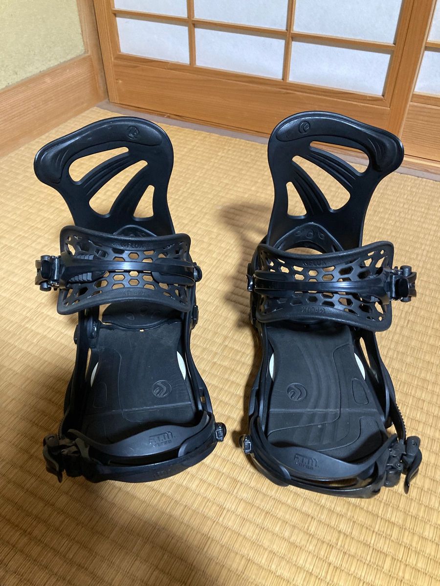 レビュー高評価の商品!の商品をすべて flux バインディング 81ND1N95 FLUX フラックス ビンディング Sサイズ