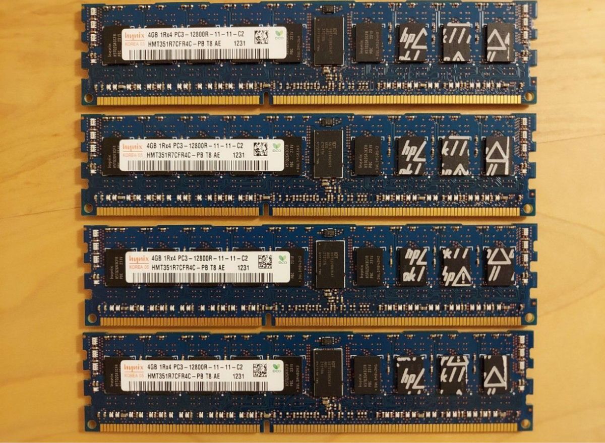 PC3-12800R DDR3-1600 ECC REG 1Rx44GB x 4枚(16GB)　メモリ