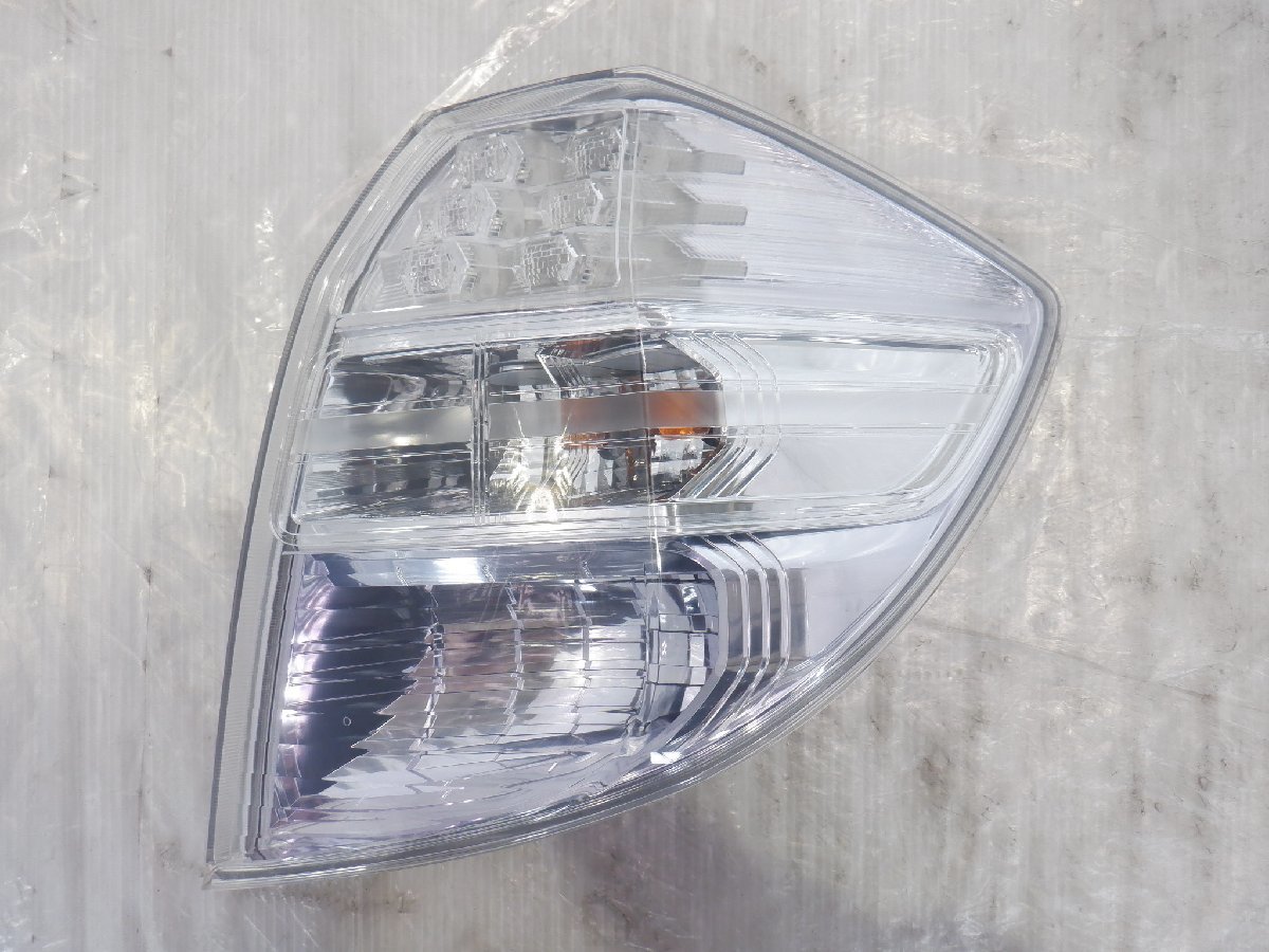 ☆H23 DAA‐GP1 フィット HV☆ HONDA ホンダ純正 LED テールランプ ライト 左右『STANLEY P9883』_画像6