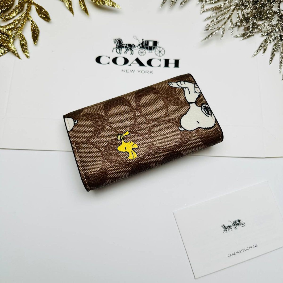 コーチ財布COACH新品未使用品 連キーケース スヌーピー|Yahoo コーチ財布COACH新品未使用品 連キーケース スヌーピー|Yahoo